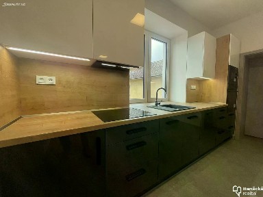 Pronájem bytu 1+kk 29 m²