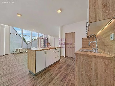 Pronájem bytu 3+kk 78 m²