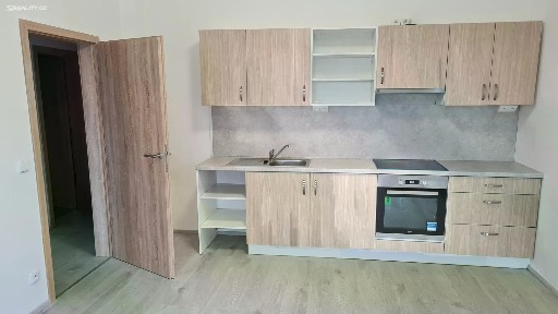 Pronájem bytu 3+kk 64 m²