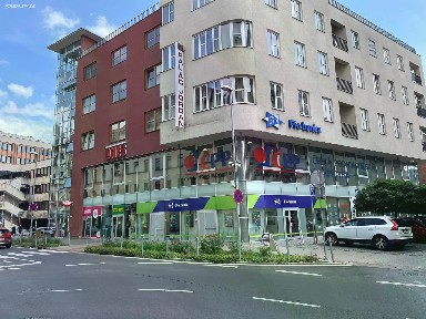 Pronájem kanceláře 66 m²