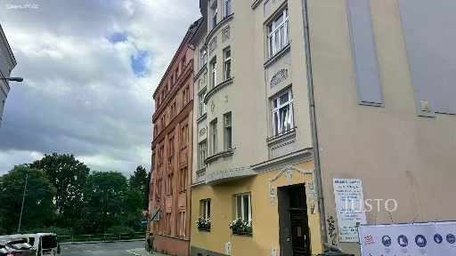 Pronájem bytu 2+1 80 m²