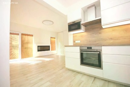 Pronájem rodinného domu 80 m², pozemek 60 m²