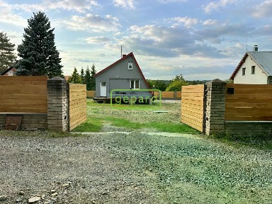 U Lesa, Mníšek pod Brdy
