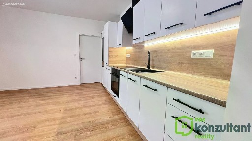 Pronájem bytu 2+kk 45 m²