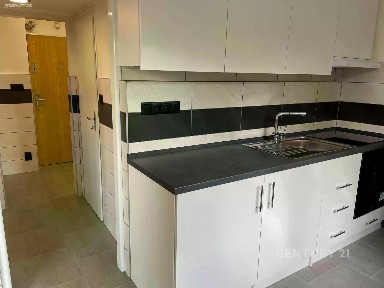Pronájem bytu 1+1 38 m²