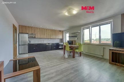 Pronájem bytu 3+kk 72 m²