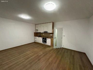 Pronájem bytu 1+kk 34 m²