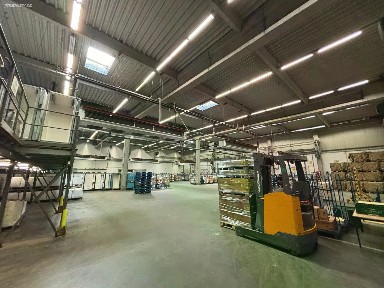 Pronájem skladového prostoru 9000 m²