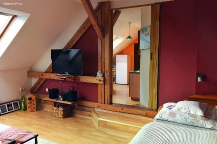 Pronájem bytu 1+1 47 m²