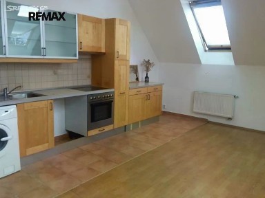 Pronájem bytu 2+kk 50 m²