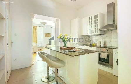 Pronájem bytu 3+kk 100 m²
