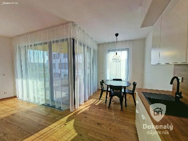 Pronájem bytu 2+kk 55 m²