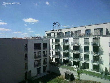 Pronájem bytu 1+kk 24 m²