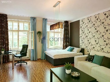 Pronájem bytu 4+kk 140 m²