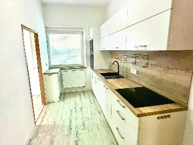 Pronájem bytu 2+1 64 m²