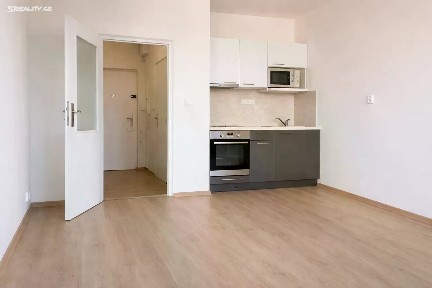 Pronájem bytu 1+kk 23 m²