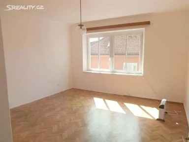 Pronájem bytu 1+1 46 m²