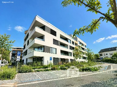 Pronájem bytu 4+kk 120 m²