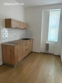 Pronájem kanceláře 98 m²