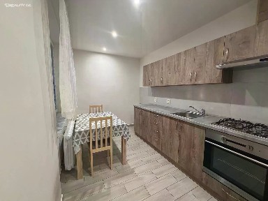 Pronájem bytu 1+1 35 m²