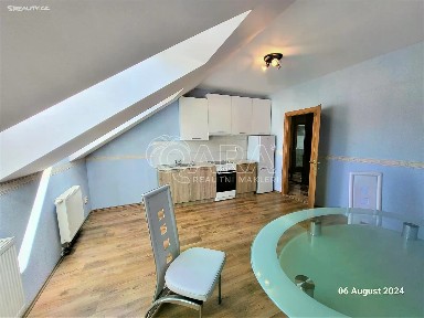Pronájem bytu 2+1 50 m²