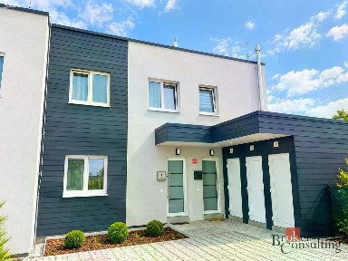 Pronájem bytu 3+kk 74 m²