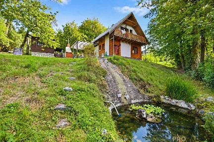 Prodej rodinného domu 82 m², pozemek 772 m²