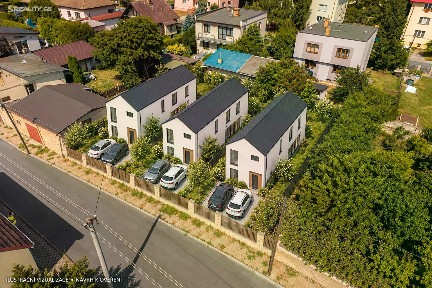 Dlouhá, Veleň
