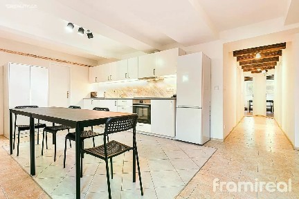 Pronájem bytu 5+1 90 m²