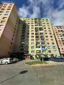 Holešická, Chomutov