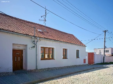 Brněnská, Dobšice