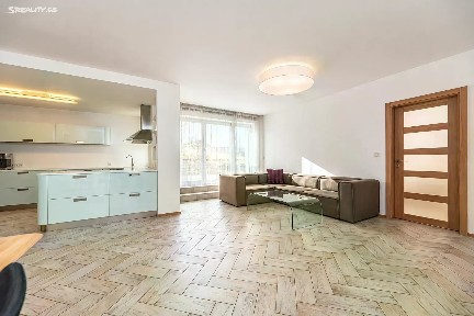 Prodej bytu 4+kk 135 m²