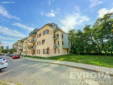 Prodej bytu 3+kk 91 m²