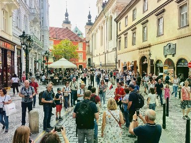 Pronájem obchodního prostoru 16 m²
