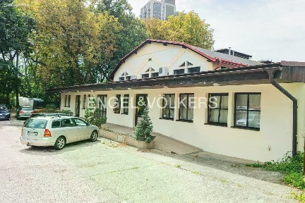 Pronájem kanceláře 849 m²