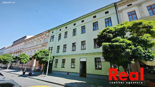 Pronájem bytu 1+kk 30 m²