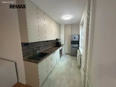 Pronájem bytu 3+kk 67 m²