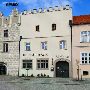 náměstí Míru, Slavonice