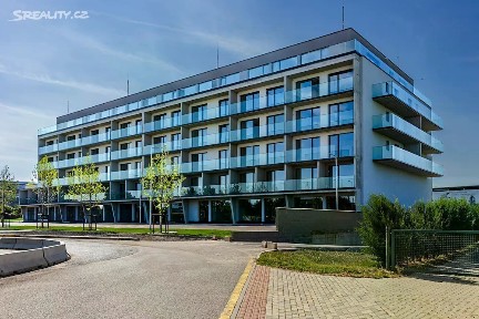 Prodej obchodního prostoru 148 m²