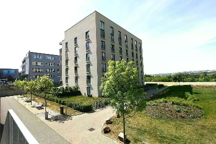 Pronájem bytu 2+kk 55 m²