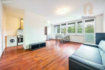 Pronájem bytu 3+kk 104 m²