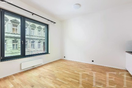 Pronájem bytu 1+kk 30 m²