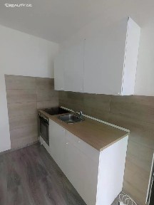 Pronájem bytu 1+kk 31 m²