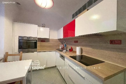 Pronájem bytu 2+1 49 m²