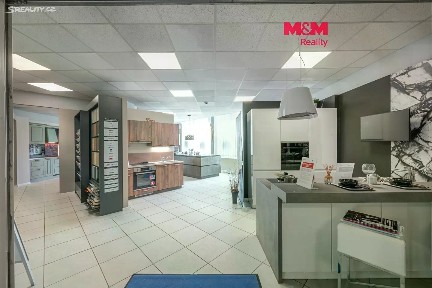 Pronájem obchodního prostoru 117 m²