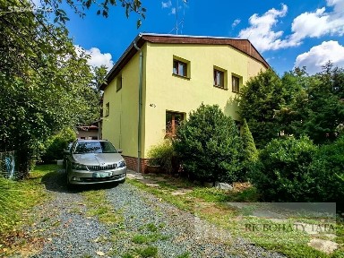 Pronájem rodinného domu 110 m², pozemek 848 m²