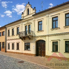 Prodej činžovního domu 868 m²