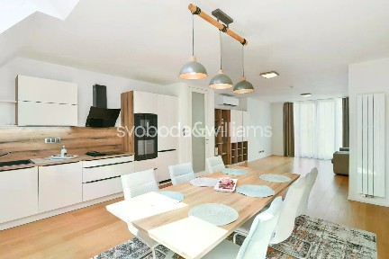 Pronájem bytu 3+kk 94 m²