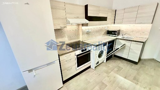 Pronájem bytu 2+kk 58 m²