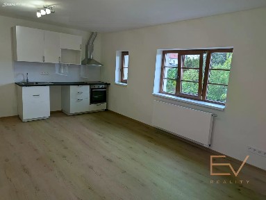 Pronájem bytu 3+kk 110 m²